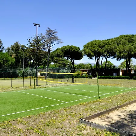 La Serra Village & Resort
