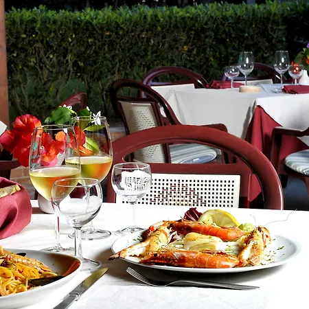 La Serra Village & Resort